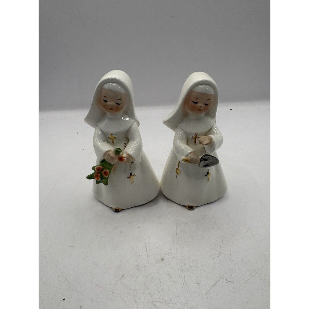 1964 Napco Japan Catholic Nun in White Robe - Set Of 2 Floral Gardening